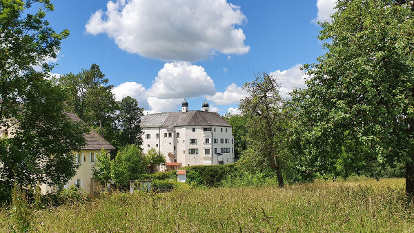 Schloss Amerang - © RoRadln - Kurt Schmidt