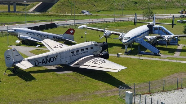 Besucherpark Flughafen MUC - Altes Fluggerät - © RoRadln - Kurt Schmidt