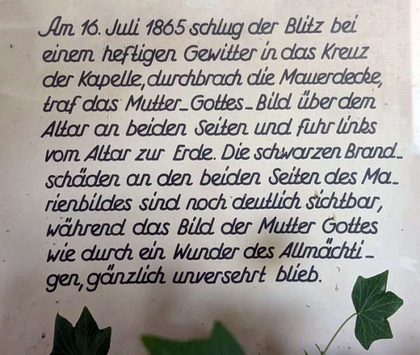 Inschrift in Aussichtskapelle am Samerberg - © RoRadln - Reinhard Rolle
