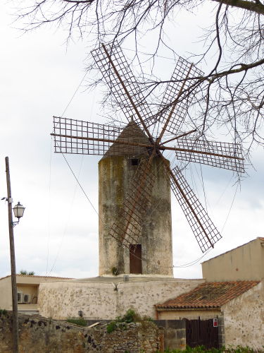 Windm&uuml;hle in Llubi - © RoRadln - Kurt Schmidt