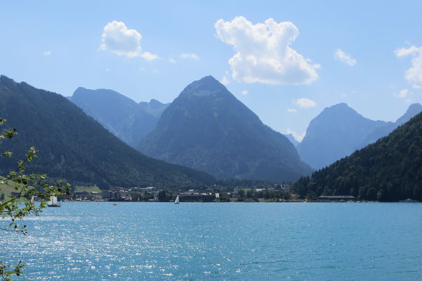 Achensee mit Pertisau und Karwendel - © RoRadln - Kurt Schmidt